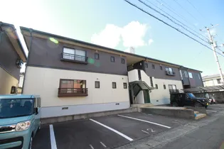 ファミールアルファ B棟の画像