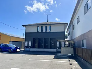 ファミユ中山【1階】の外観