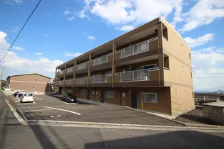 ニューマリッチフジモト【1階】の外観