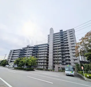 ワコーレロイヤルガーデン北本B棟【5階】の外観