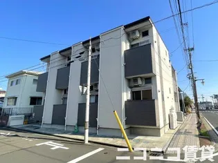 シャンペル中山の画像