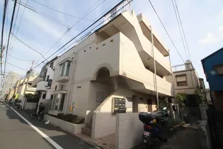 ハイツ大東【1階】の外観