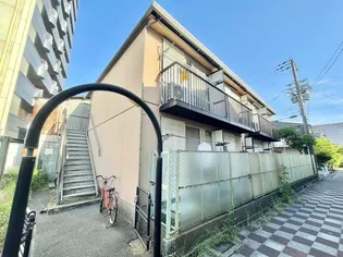 ライトハウス【1階】の外観