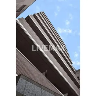 東京都新宿区西新宿8【マンション】の外観