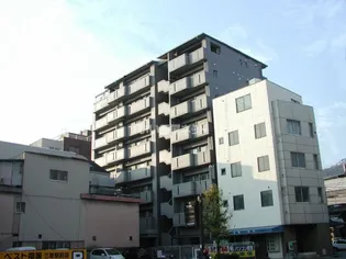 Yビル【6階】の外観