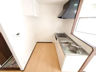 メゾンユタカ【2階】のキッチン