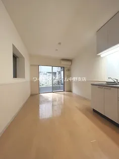 エルスタンザ中野新井【1階】の居間