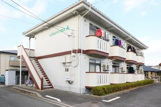 レジェンドハウスの画像