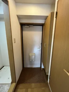 ボヌールI【3階】の玄関