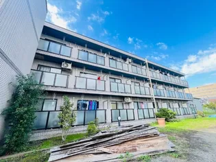 トーン・クラスター学園【3階】の外観