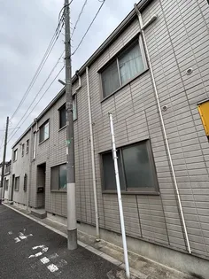 ファミールメゾン【1階】の外観