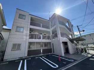 アムール ワンの画像