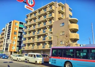 神奈川県横浜市金沢区六浦1【マンション】の外観