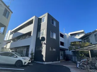 WHITE LIBRAの画像