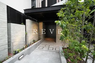 サンウッドフラッツ新宿四谷三丁目【2階】の外観