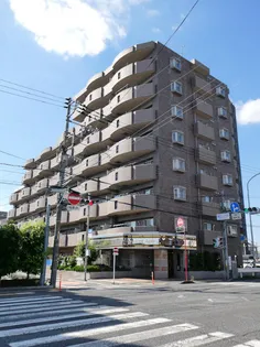 エストヴォーレ上尾【2階】の外観