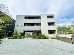 シャーメゾンステージ新山口駅前 A棟【3階】の外観