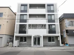 メニーズコート東屯田通【2階】の外観