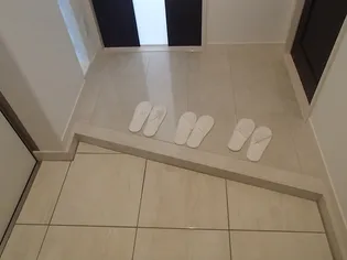 ウィングシャトー宜野湾真志喜【6階】の玄関