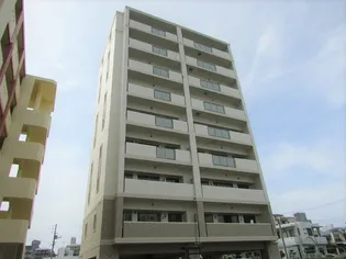 ウィングシャトー宜野湾真志喜【6階】の外観