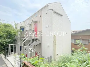 トリニティコートの画像