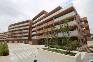 ジオ千里中央の画像