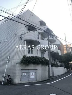 シャガール【2階】の外観