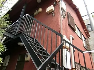 東京都文京区本駒込3【アパート】の外観