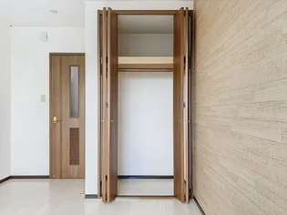 リバーハイム諸江【2階】の内装