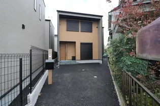 埼玉県さいたま市緑区大字三室【一戸建】の外観