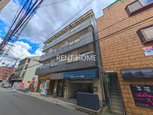 クレインファースト【4階】の外観