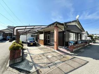 愛媛県新居浜市松神子1【一戸建】の外観