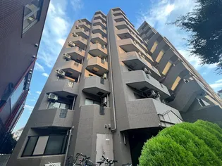 東京都渋谷区代々木4【マンション】の外観