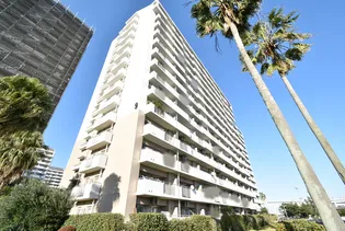 URビューコート小港の画像