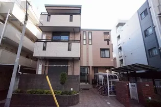 メゾン マユの画像