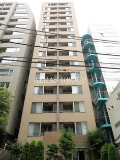 コンフォリア二番町【5階】の外観