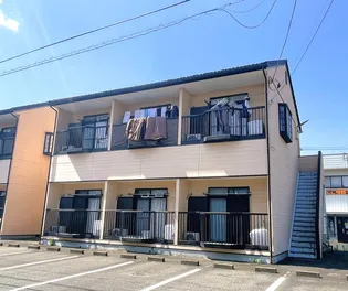 ロイヤルパール B棟201号室【2階】の外観