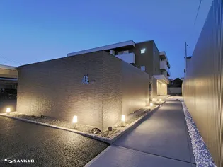 殿-DEN-【1階】の外観