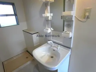 観歓ビル【2階】の内装