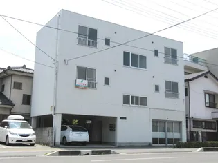 山梨県甲府市朝日3【アパート】の外観