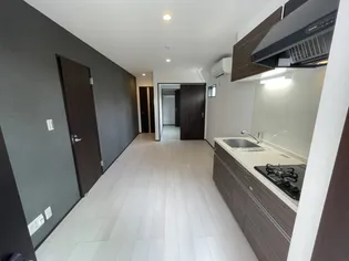 REGALEST Fourth笑(レガレスト フォース ショウ)【3階】の居間