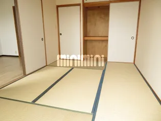 ハイツリバーランド【2階】の内装