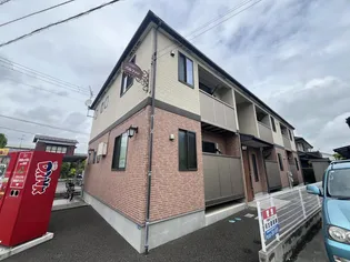 パルファン【1階】の外観