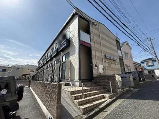 レオパレスコンフォート佐藤【1階】の外観