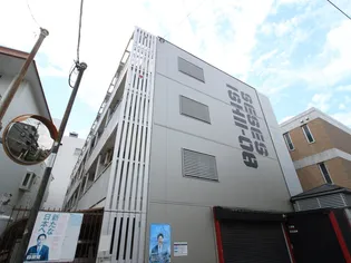 セシーズイシイ8【4階】の外観