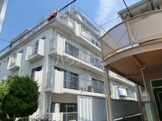 カールトンコート【4階】の外観