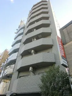 東京都新宿区弁天町【マンション】の外観