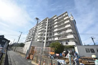 テラス本八幡【4階】の外観