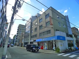 飯田ビル【3階】の外観