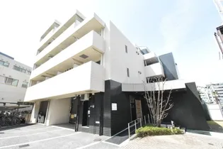 パークフラッツ緑地公園【3階】の外観